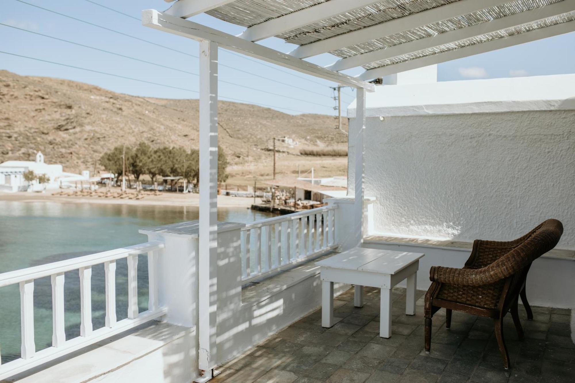 Yi & Thalassa Living By Khi Kíthnos Exterior photo